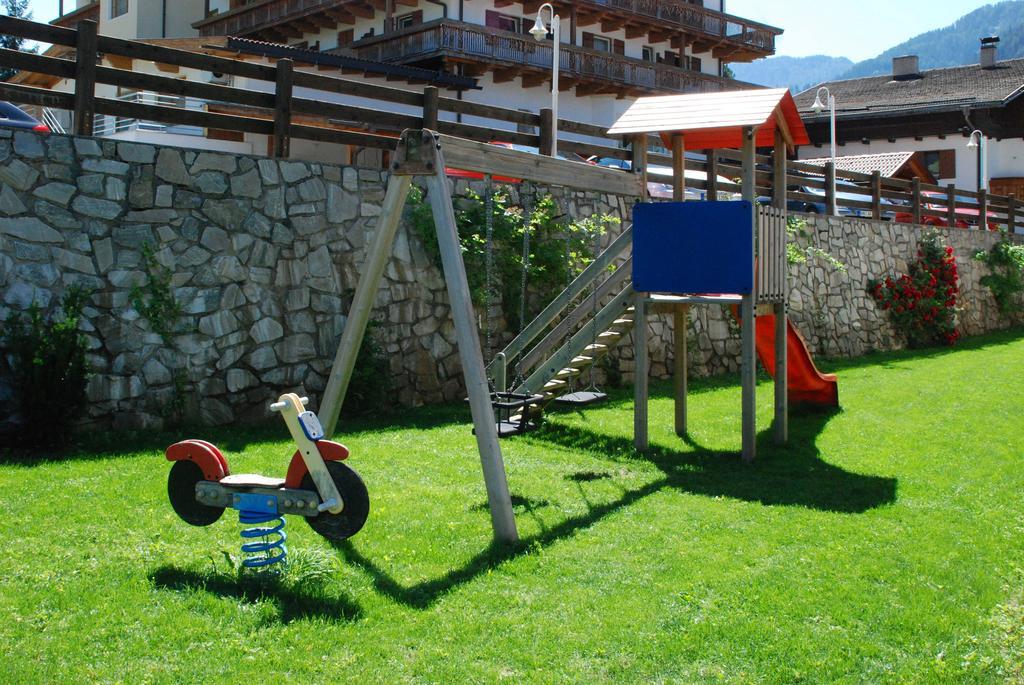 Apart Residence Rautal ***S San Vigilio Di Marebbe Dış mekan fotoğraf