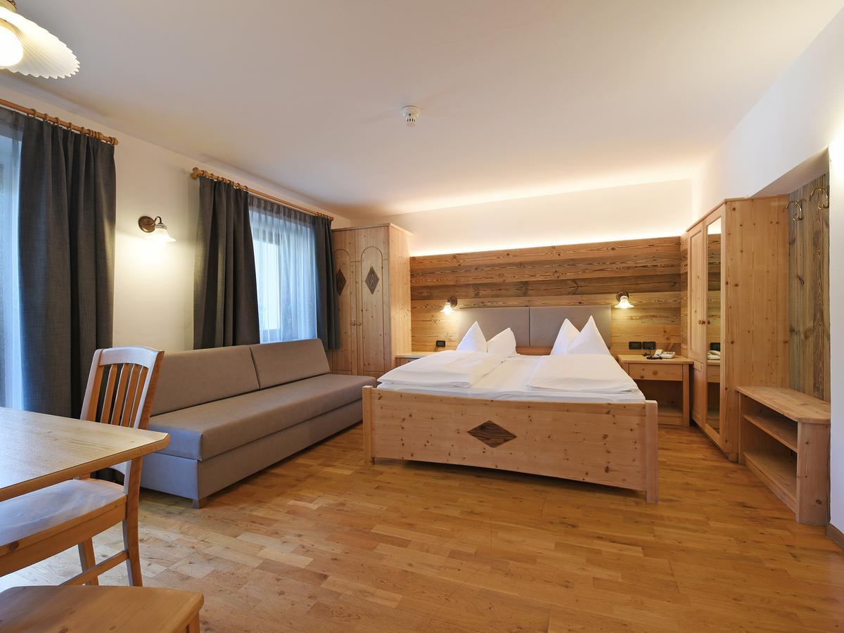 Apart Residence Rautal ***S San Vigilio Di Marebbe Dış mekan fotoğraf
